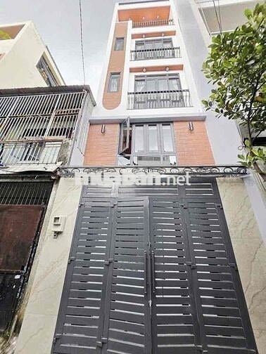 Nhà lầu 5 tầng đẹp full nội thất 44m2( 4m x 11m) Bình Tân