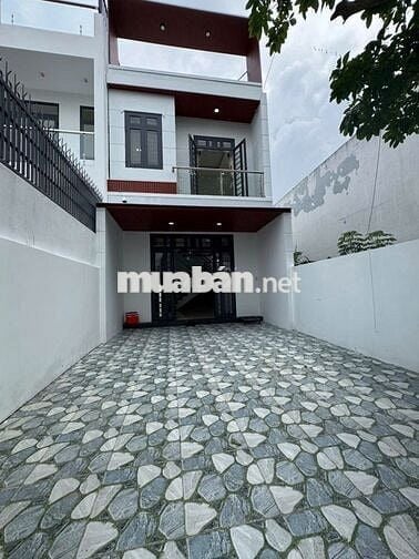 CHỦ CẦN TIỀN BÁN GẤP CĂN NHÀ ĐẸP GIÁ NGỢP Ở CHÁNH HIỆP-THỦ DẦU MỘT