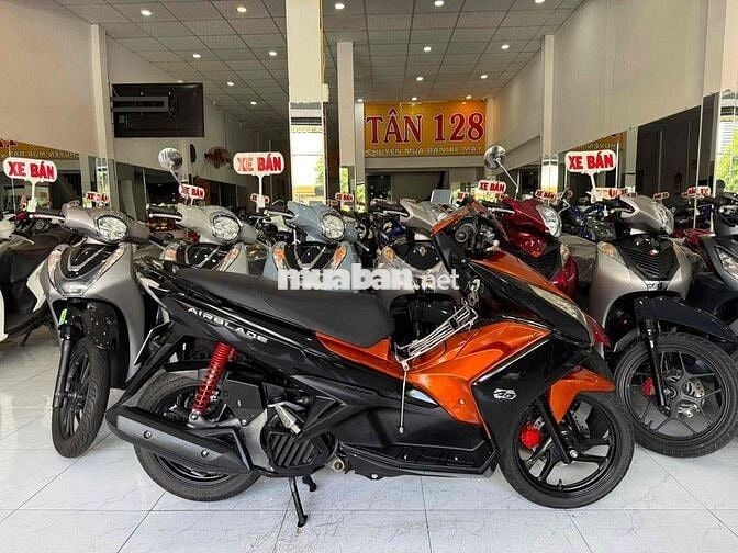 AIR BLADE 2014. Xe Đẹp - Máy Zin Êm Ấm. BS 68