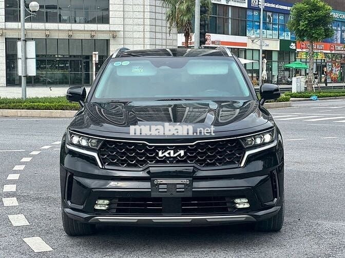 Kia Sorento 2.5 Signature 2022 màu đen