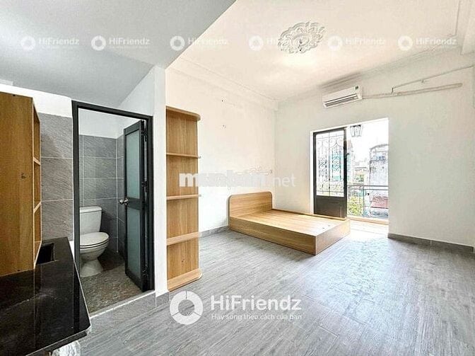 STUDIO BAN CÔNG SIÊU THOÁNG SẴN NỘI THẤT CƠ BẢN NGAY TRUNG TÂM TÂN PHU