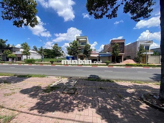 chính chủ bán 83,5m mặt tiền đường nhựa Võ Thị Sáu full thổ cư tp.hcm