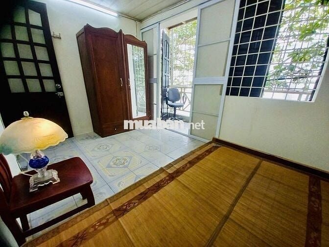 Mình chính chủ cho thuê giá rẻ ở ngõ 90 Chính Kinh 2,9tr