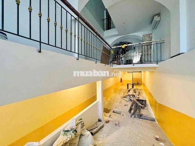 ✅MT BỜ BÀO TÂN THẮNG _DT 4.2 ✂️ 28M trệt 6 lầu mới 100% giá 75tr TL CC