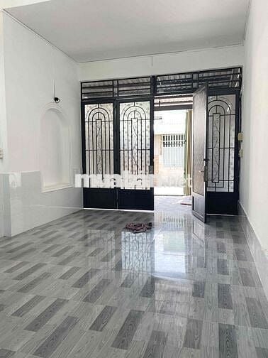 nhà mới Sơn sửa dọn vào ở liền nhé