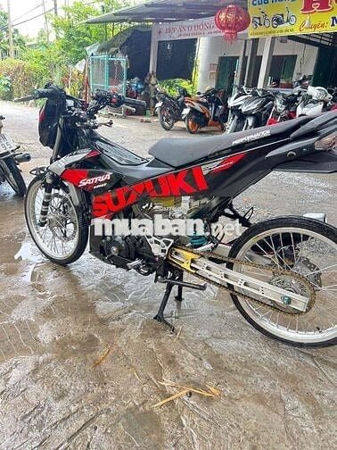 Suzuki Satria 150 Kiểng Đỏ đen bóng