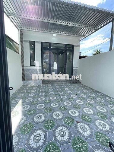 Nhà 5x30m mới 100% 2 máy lạnh hẻm Bờ Kè Cái Sơn