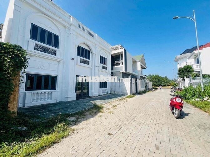 CHO THUÊ  NHÀ ĐẸP RỘNG KDC NAM LONG CẦN THƠ