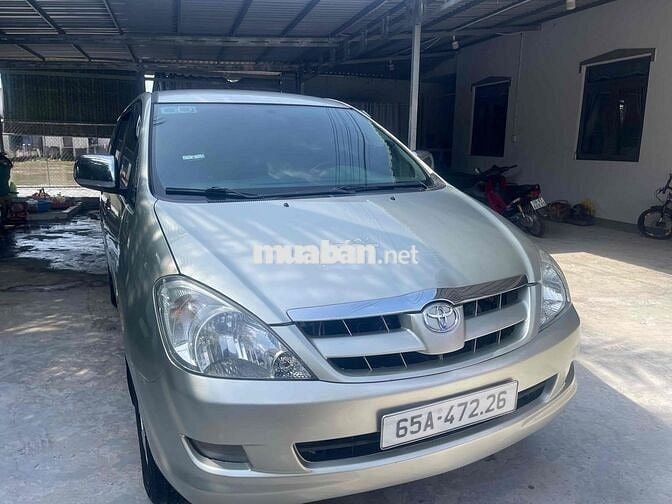Toyota Innova 2006G