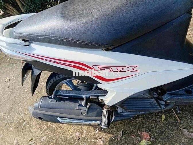 Yamaha Luvias GTX Trắng