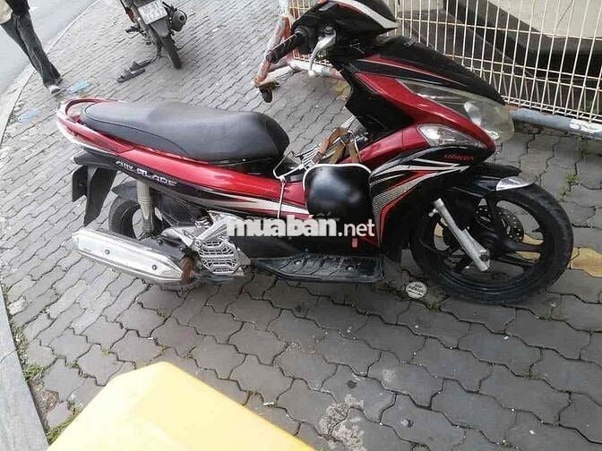 Honda Air Blade Đỏ đen