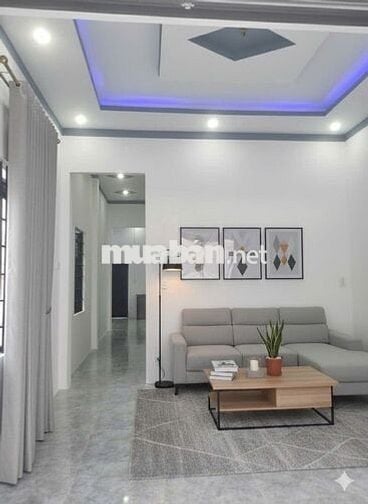 Bán nhà gần chợ mỹ xuân giá 1ty750tr sổ riêng thổ cư