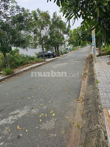 Đất thổ cư xây dựng tự do, đất cao ráo sạch sẽ