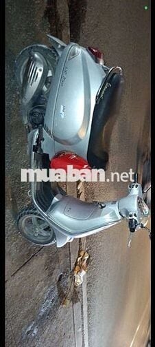 Piaggio Vespa LX 125 màu Bạc