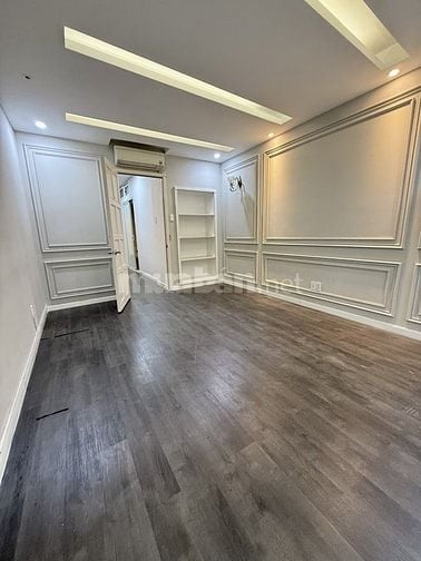 BÁN NHÀ MẶT TIỀN ĐƯỜNG NGUYỄN TRỌNG TUYỂN - PHAN ĐÌNH PHÙNG 