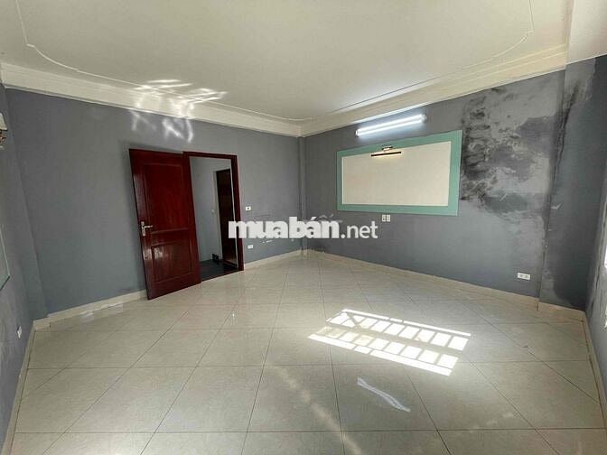 Cho thuê phòng khép kín, điện nước giá dân