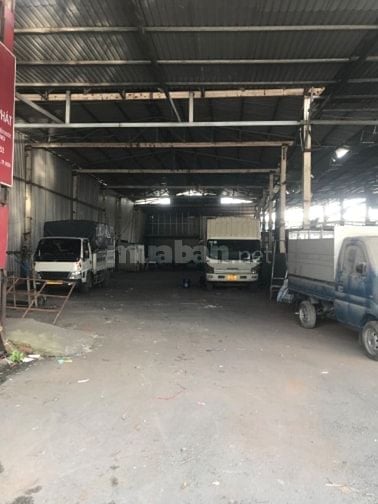 Cho thuê kho Xưởng mặt tiền đg QL1A Q12 DT 550m2 giá 55tr