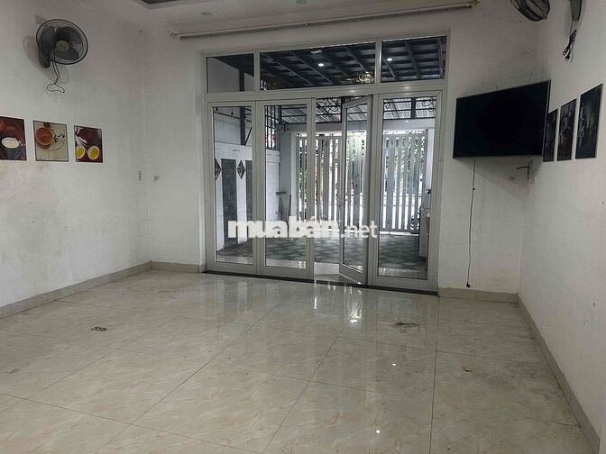 Chính chủ bán nhà mặt tiền mẹ thứ , hoà xuân