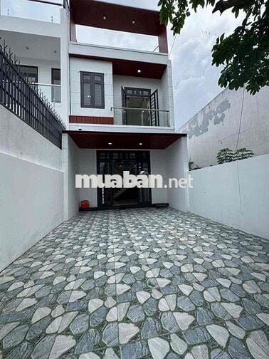 Bán nhà Chánh Mỹ gàn chợ đúng 200m nhựa5m thông vị trí ok. 5x26 i hinh