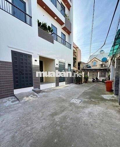 Hẻm Oto Nguyễn Xí - 40m2 - 2 Tầng | sẵn 3 phòng ổn định