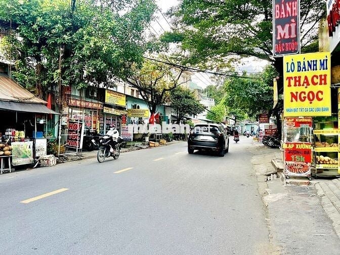 ĐẤT TRƯỜNG THỌ GẦN METRO_CÁCH MẶT TIỀN 20M_ĐƯỜNG NHỰA LỚN_4,6m x 17.4m