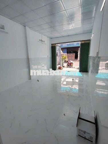 NHÀ CẤP 4 100M2 2PN 3WC MẶT TIỀN Ở+KD BUÔN BÁN GẦN CHỢ ĐẦU MỐI