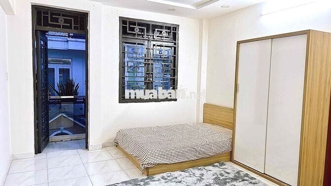 Phòng ban công có nội thất - Phạm Văn Bạch