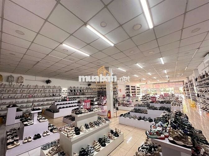 Bán nhà mặt tiền Phan Chu Trinh - vị trí kinh doanh bậc nhất BMT