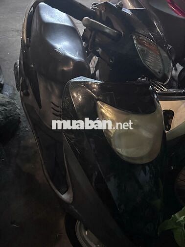 Bán xe Attilla màu đen Victoria bảng số Sài Gòn