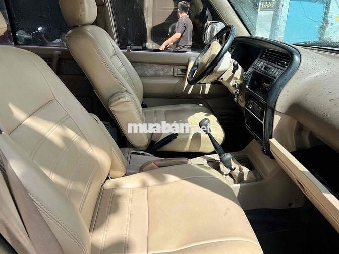 Isuzu Trooper 2000 - 77777 km