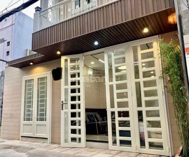KẸT TIỀN! Bán nhà Trần Hưng Đạo, phường 1, Quận 5, 40m2 (4x10m), SR