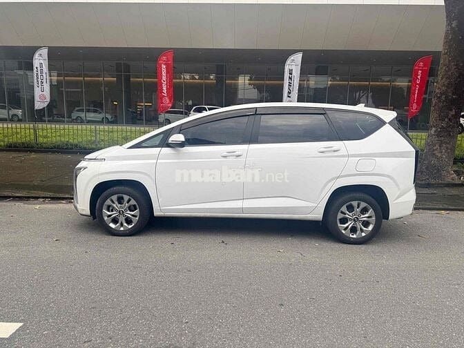 Hyundai Stargazer 2022 st 1.5 rất mơi rộng rãi