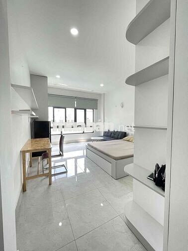 SIÊU PHẨM TONE TRẮNG CAO CẤP VIEW KÍNH FULL NỘI THẤT Ở LÝ CHIÊU HOÀNG