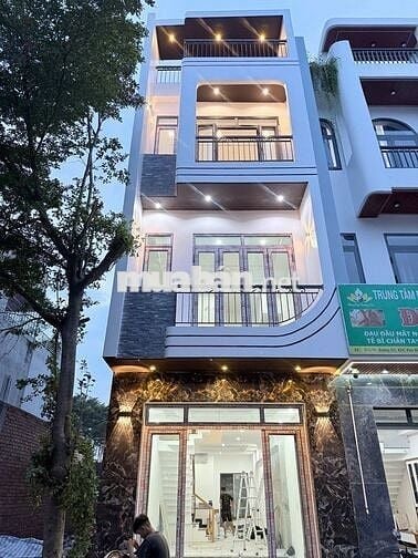 nhà phố đẹp, 60m2, 4 phòng ngủ,4wc, đường d3, P: Bình chuẩn