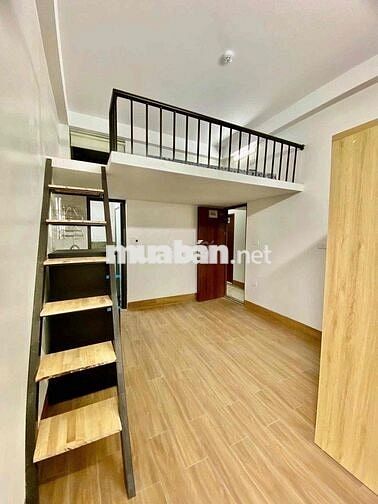 Ngay công viên Phú Lâm tiện đi về Q5,10