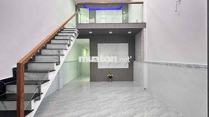 Nhà cấp 4 đúc lửng xinh xắn ngay Thới Tam Thôn 6 Hóc Môn