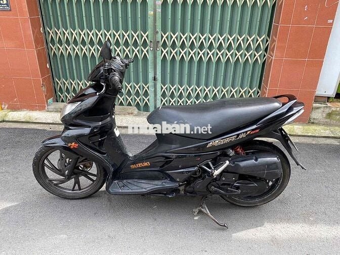 Suzuki Hayate Đen
