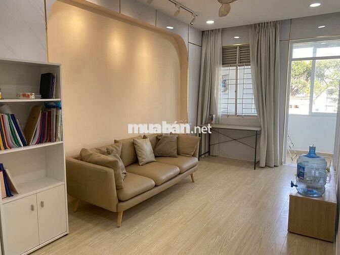 Cần bán căn hộ chung cư 109 Nguyễn Biểu, 2PN, nhà mới, ở ngay