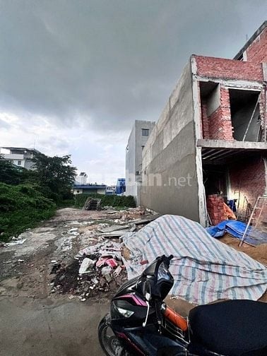 2 LÔ SỔ MỚI CHƯA QUA ĐẦU TƯ - MẶT TIỀN DỰ PHÓNG 30M NGAY CHỢ 