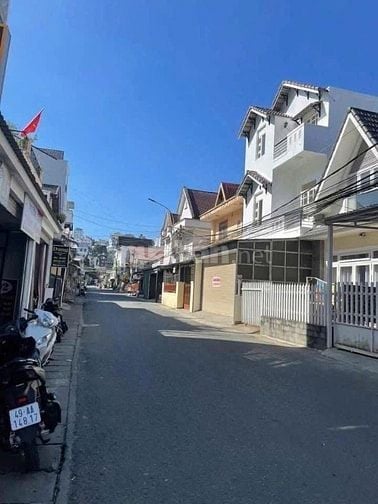 Góc MT 11ty950, 10x15, 1lầu, Đồng Tâm, P4, TP Đàlat