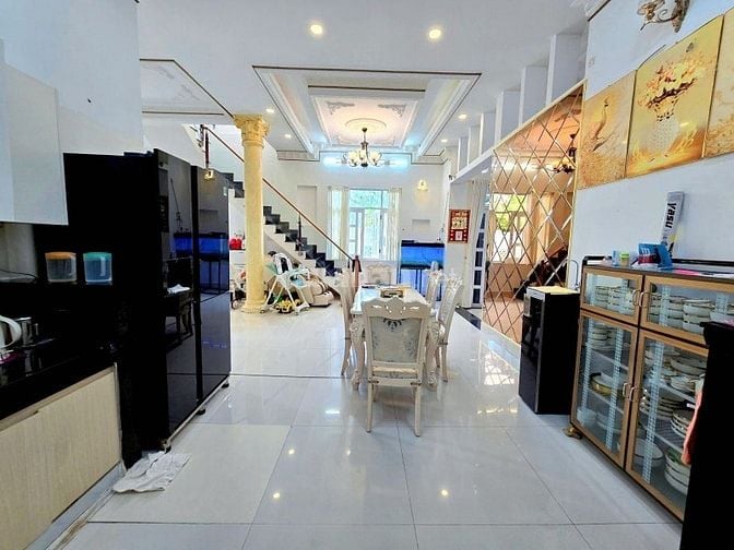 GIẢM 800TR- BÌNH THẠNH - HẺM XE TẢI THÔNG- 122m2 - NGANG 5M - 14,x TỶ