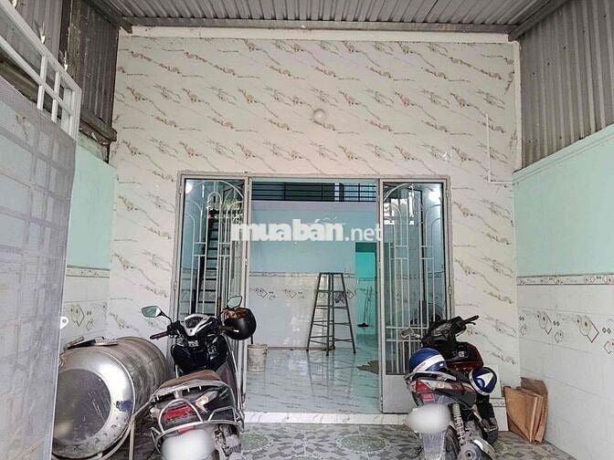 NHÀ MẶT TIỀN MỚI 100% XTS HÓC MÔN. GẦN TRƯỜNG PHẠM VĂN SÁNG