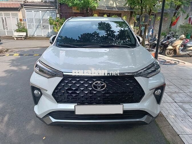 Toyota Veloz Cross 2022 CVT Top - 19000 km