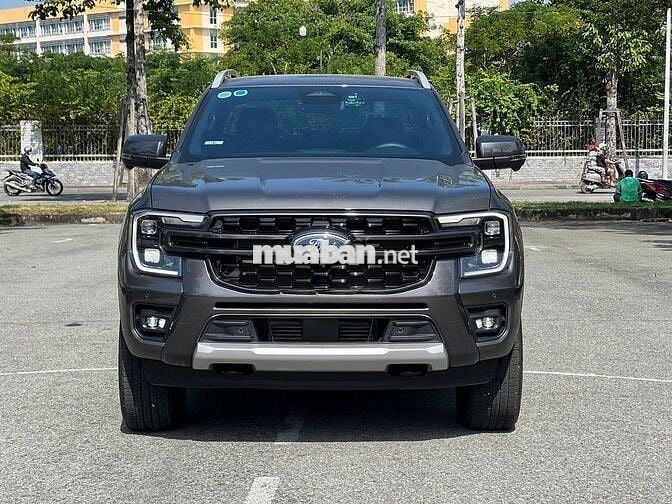 Ford Wildtrak 4x4 2024 SIÊU LƯỚT 4 ngàn km