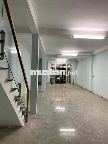 Trệt lầu 5*22; 4pn đg nhựa 5m Rẻ chốt lẹ