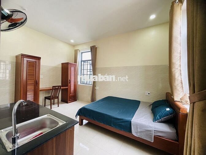 Sau lưng sân bóng Ông Bầu, gần ngã tư 29/3 & Võ Chí Công – Hoà Xuân