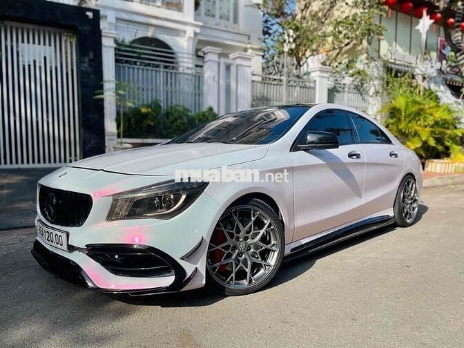 Mercedes Benz CLA 45 AMG sản xuất 2015