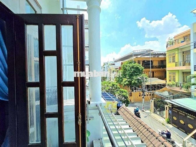 CHDV Ban công thoáng, sạch sẽ - Chỉ 4tr full nt