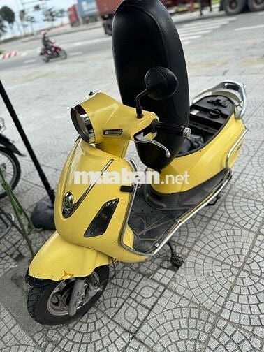 Xe máy Atila màu Vàng đã sử dụng