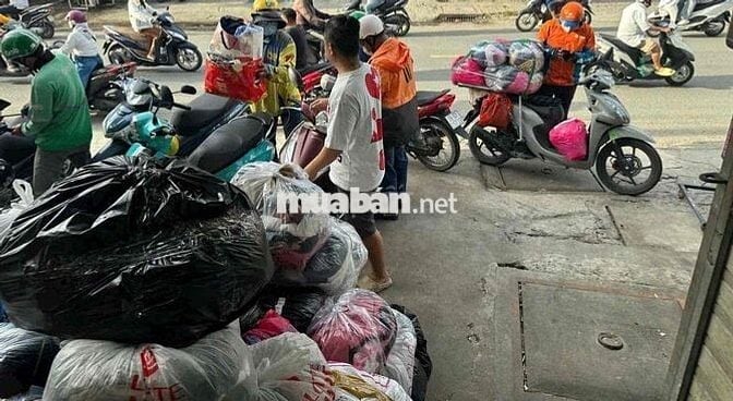 Mặt Bằng Kinh Doanh - Có Phòng ở lại  gò Vapa